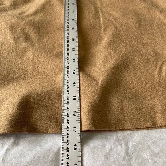 Banana Republic Women's Tan Wool Blend Mini Skirt Size 8‎ - Picture 10 of 12